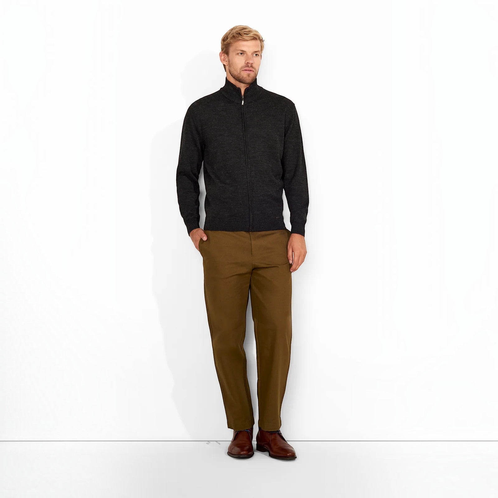 Men’s luxury Baby Alpaca full zip sweater in dark charcoal