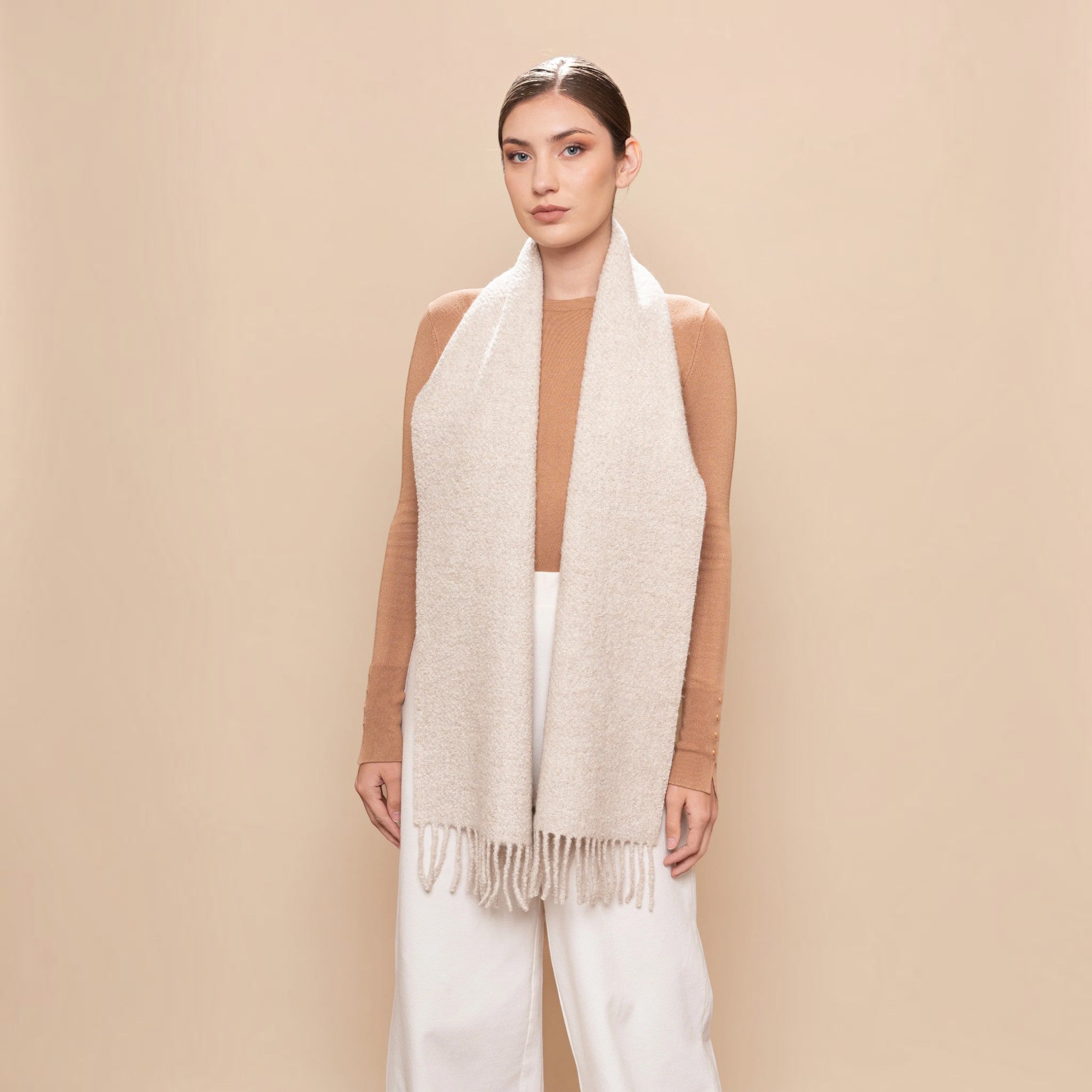 Undyed champagne bouclé scarf in Baby Alpaca Eco and Silk Eco with twisted fringe