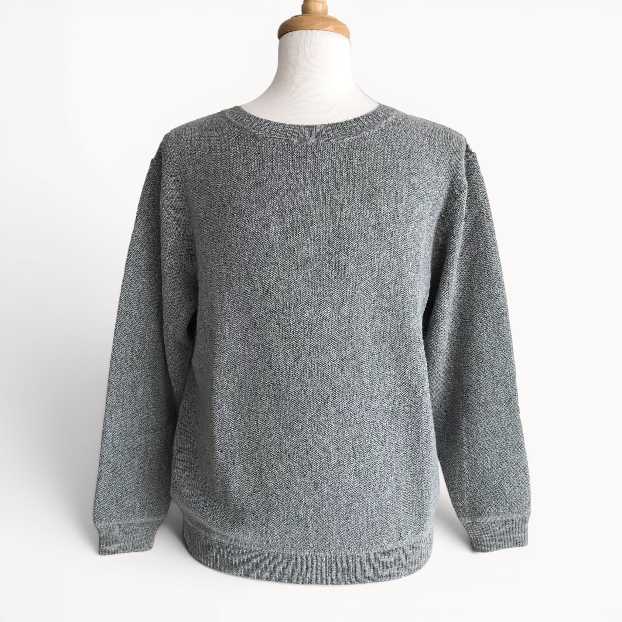 Men’s links stitch crew sweater made from 100% Baby Alpaca