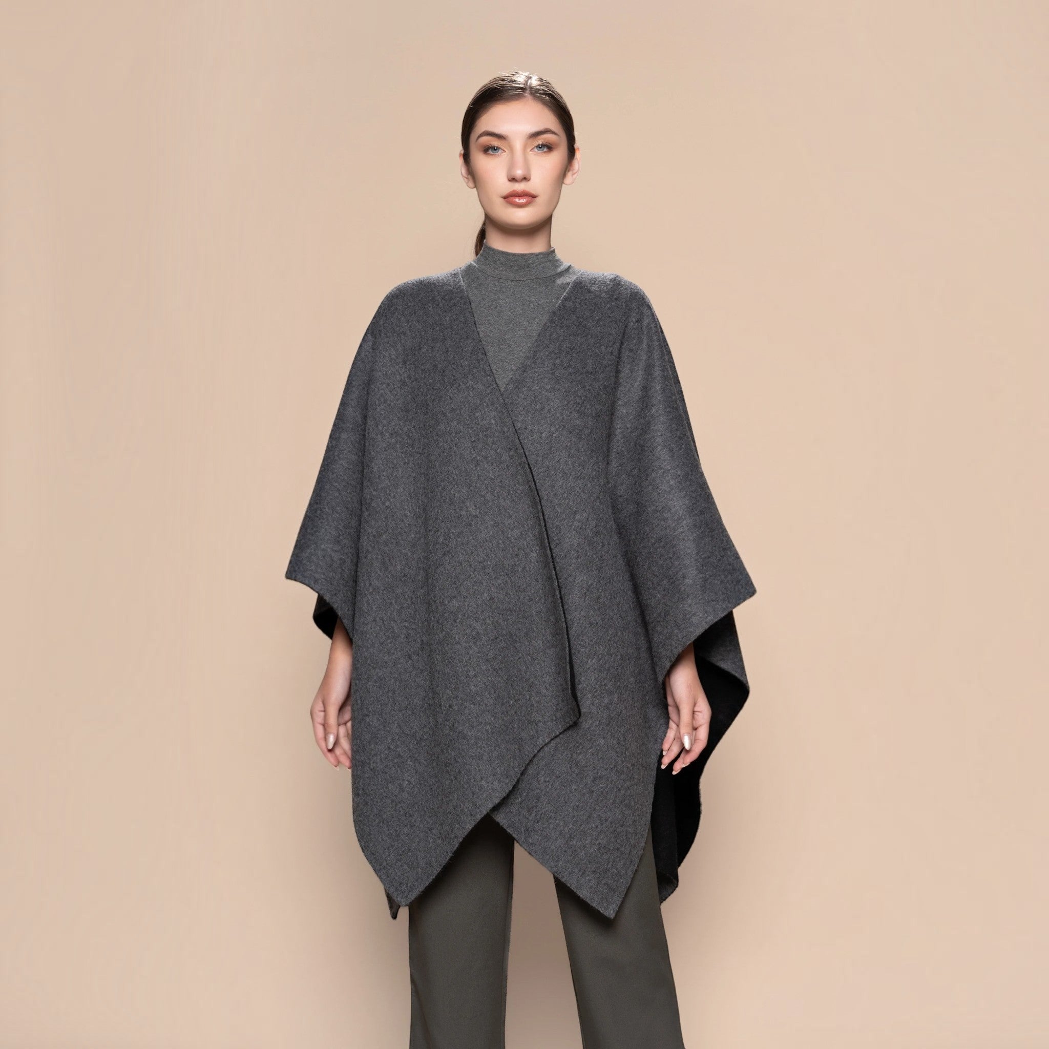 #Color_Black & Grey