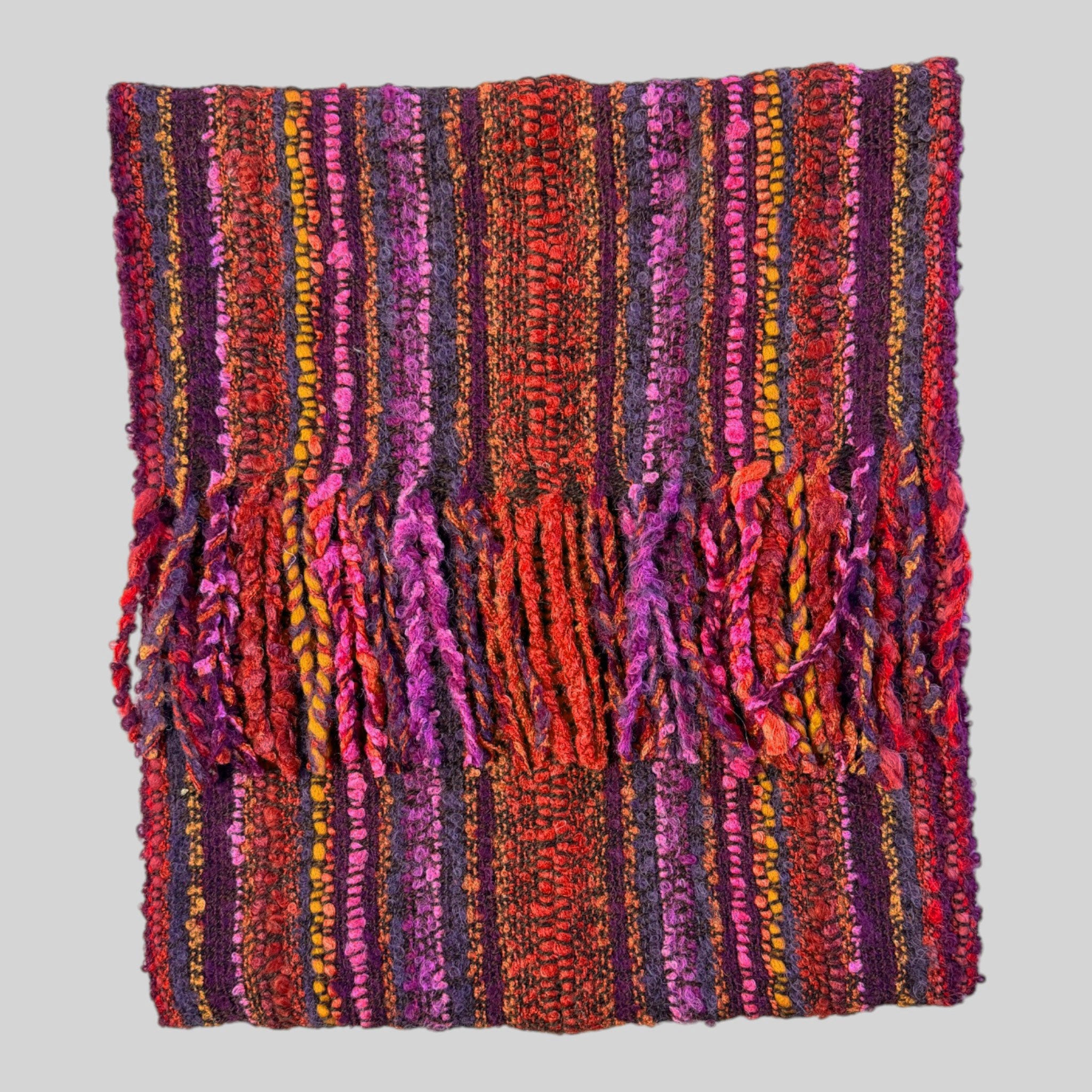 #color_Lurin Reds