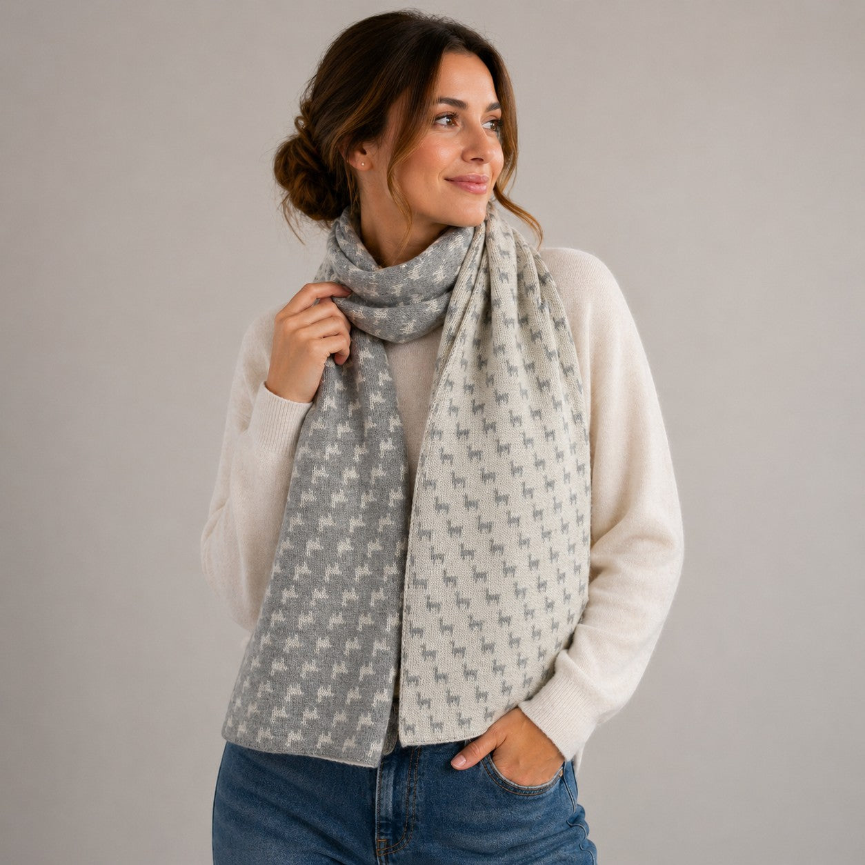 Australian Alpaca Barn reversible jacquard alpaca scarf in neutral colours