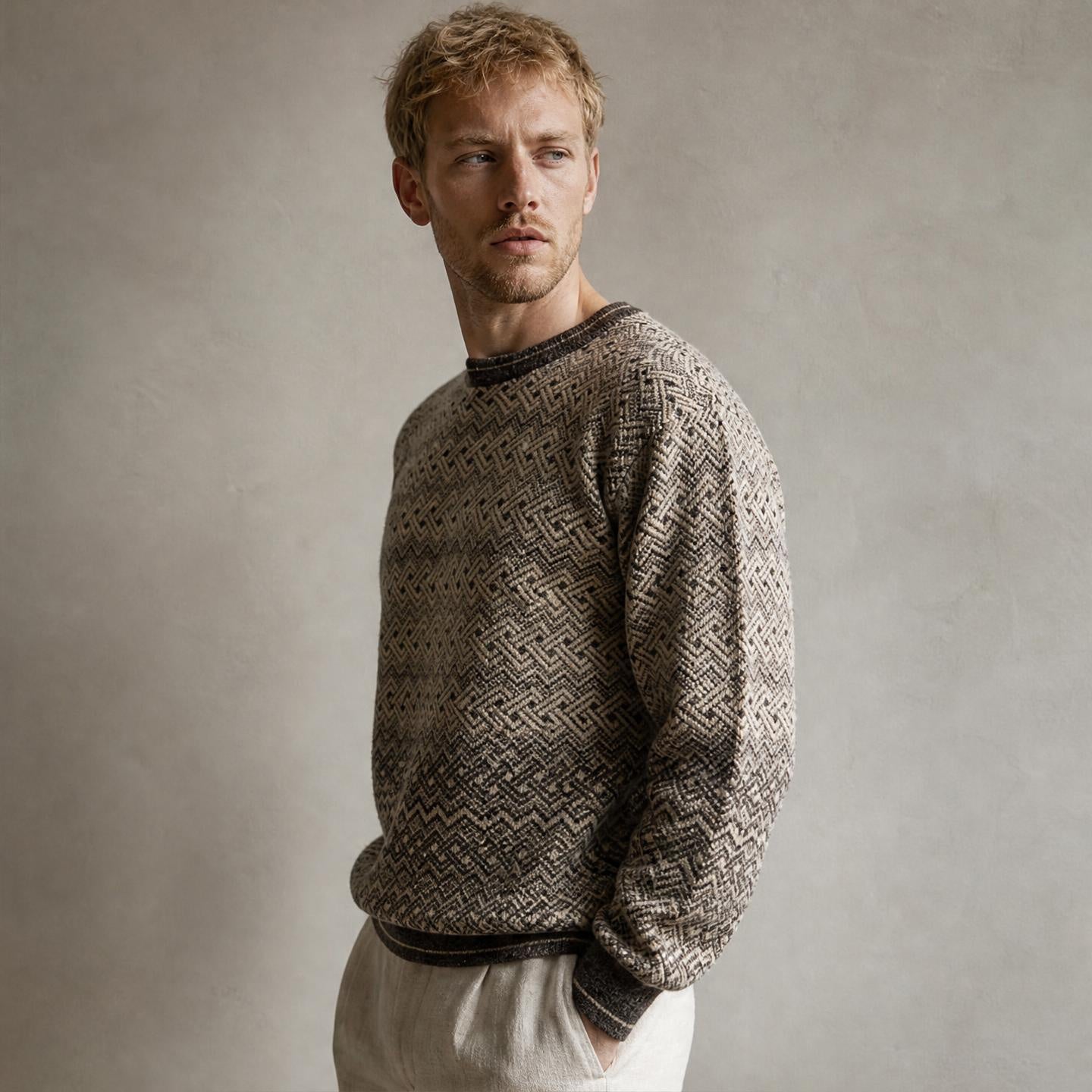Men’s Basil sweater made from soft alpaca with ribbed cuffs