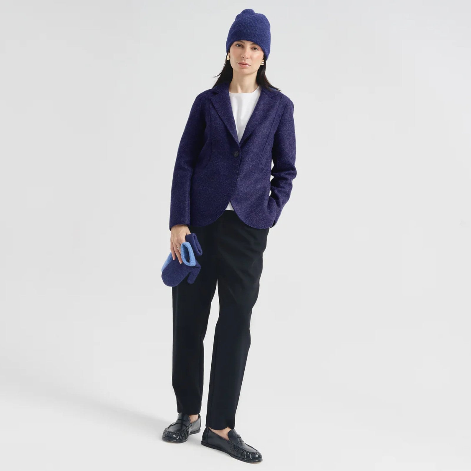 Women’s tailored blue alpaca blend jacket for elegant winter styling