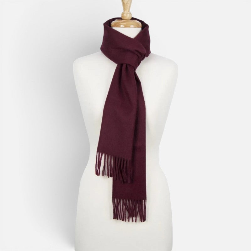 Claret red 100% cashmere scarf with classic fringed finish