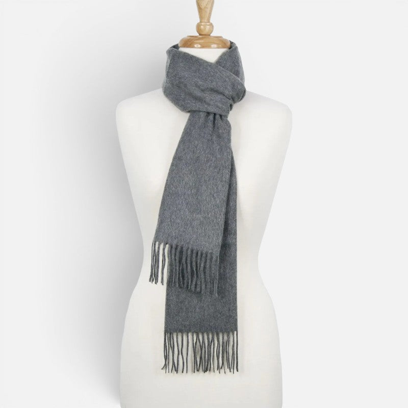 Mid grey 100% cashmere scarf with soft fringed ends