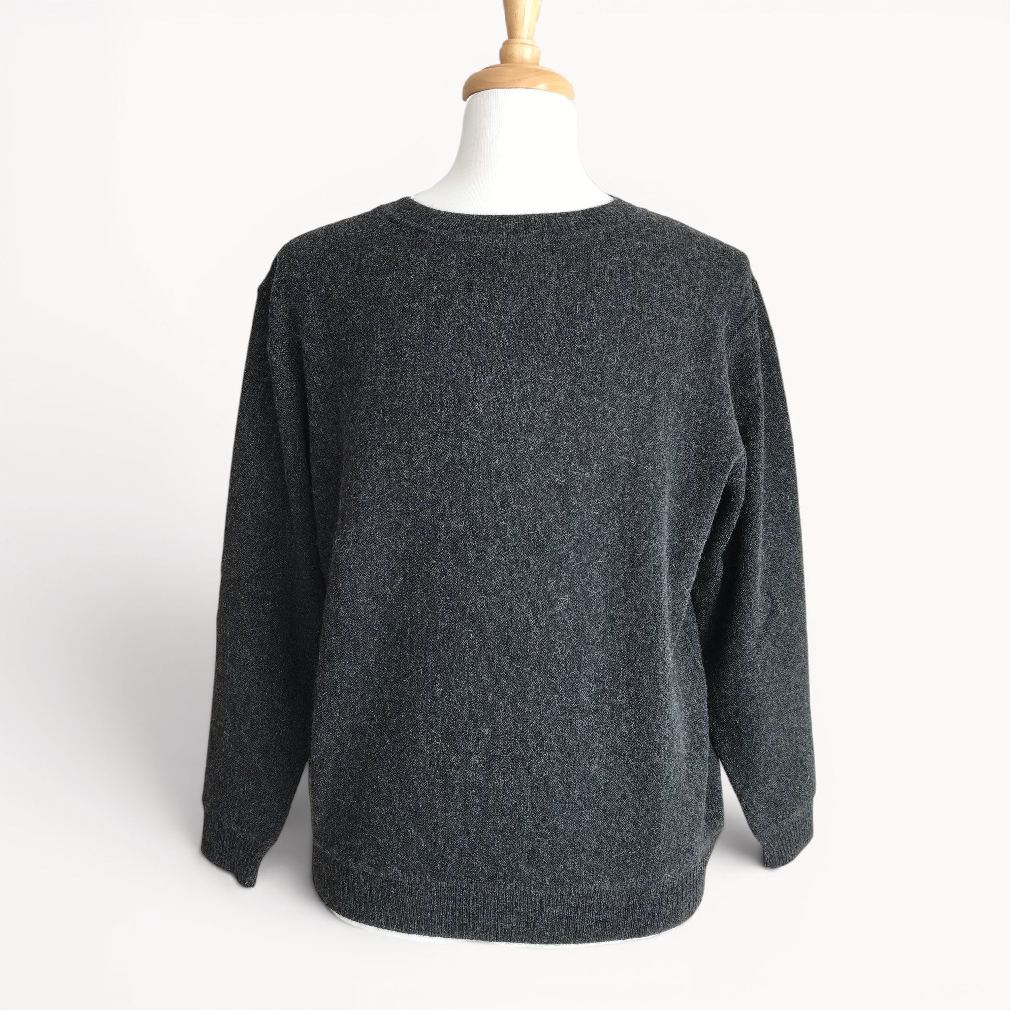 100% Baby Alpaca men’s crew neck sweater with links stitch texture