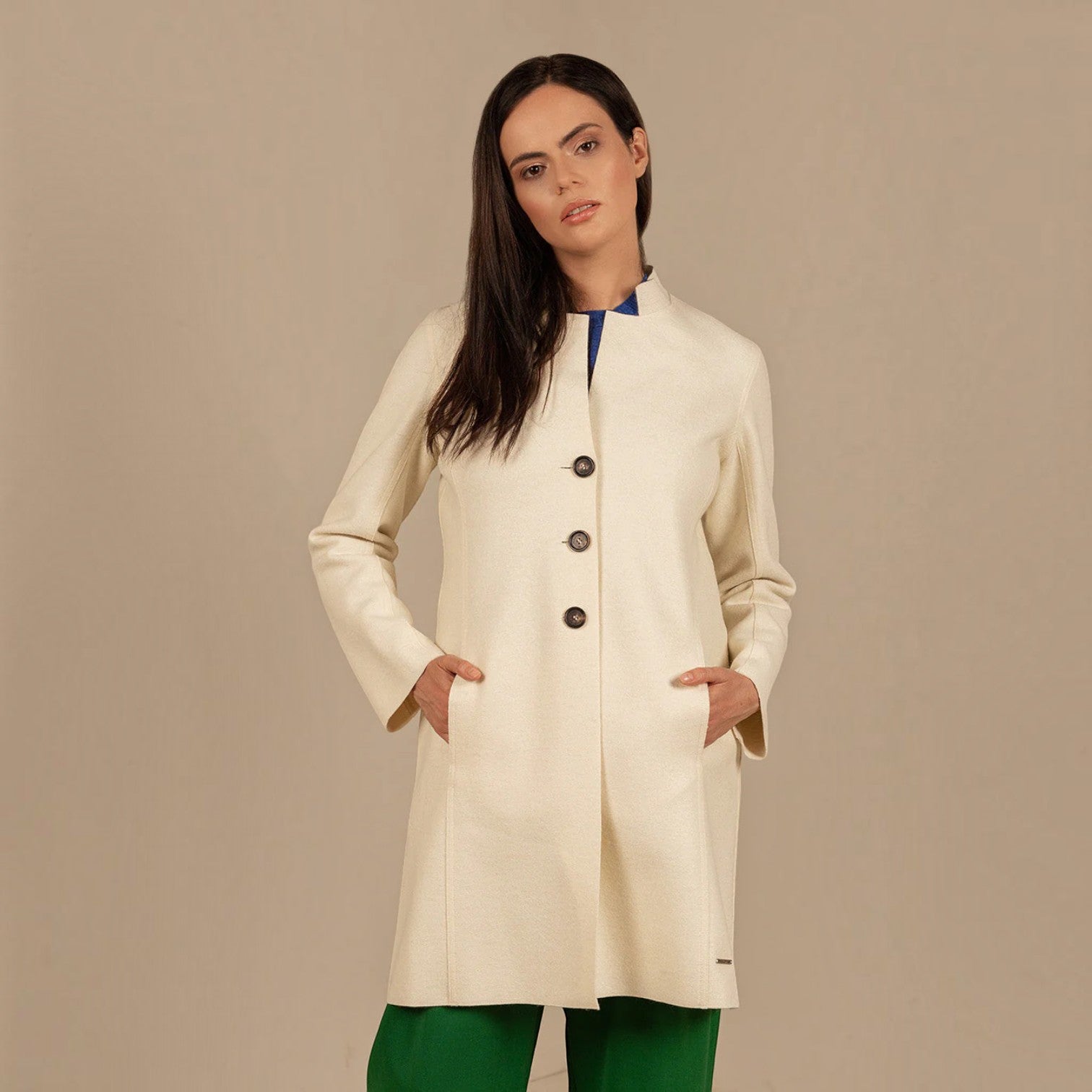 Women’s Kuna Ibis ecru alpaca coat with stand collar, button front and side pockets