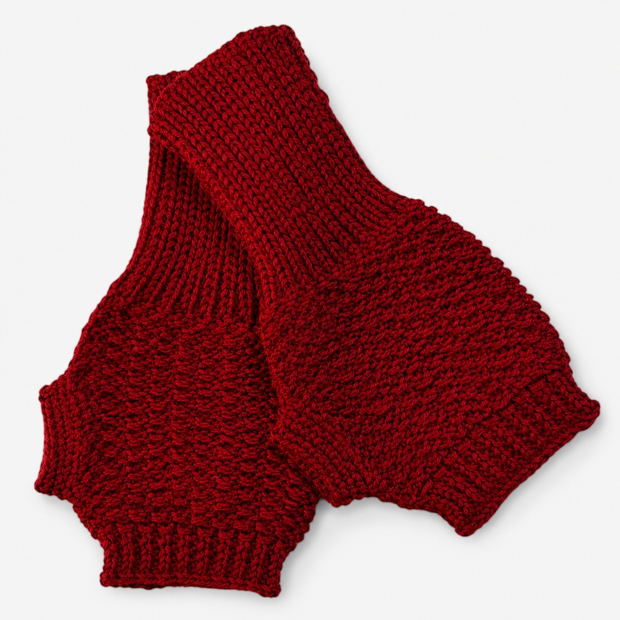 Soft cosy alpaca gloves, luxury winter gift for warm hands.