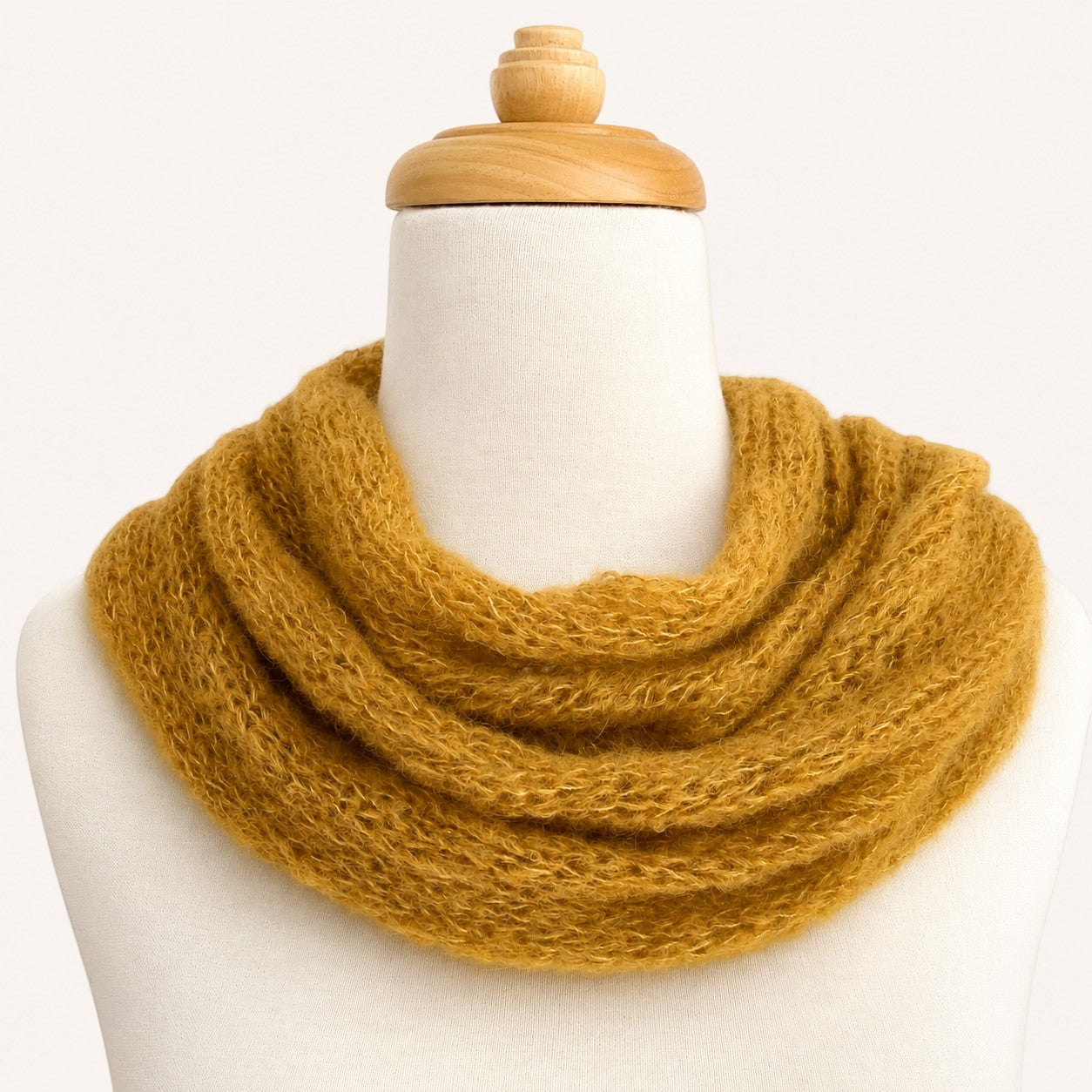 #color_Amber Gold