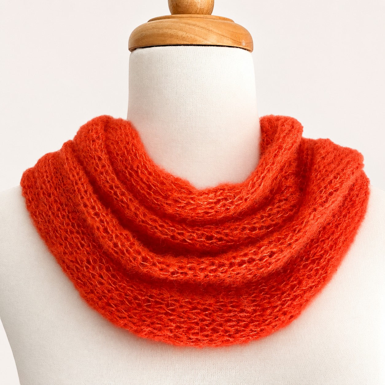 #color_Fiesta Orange