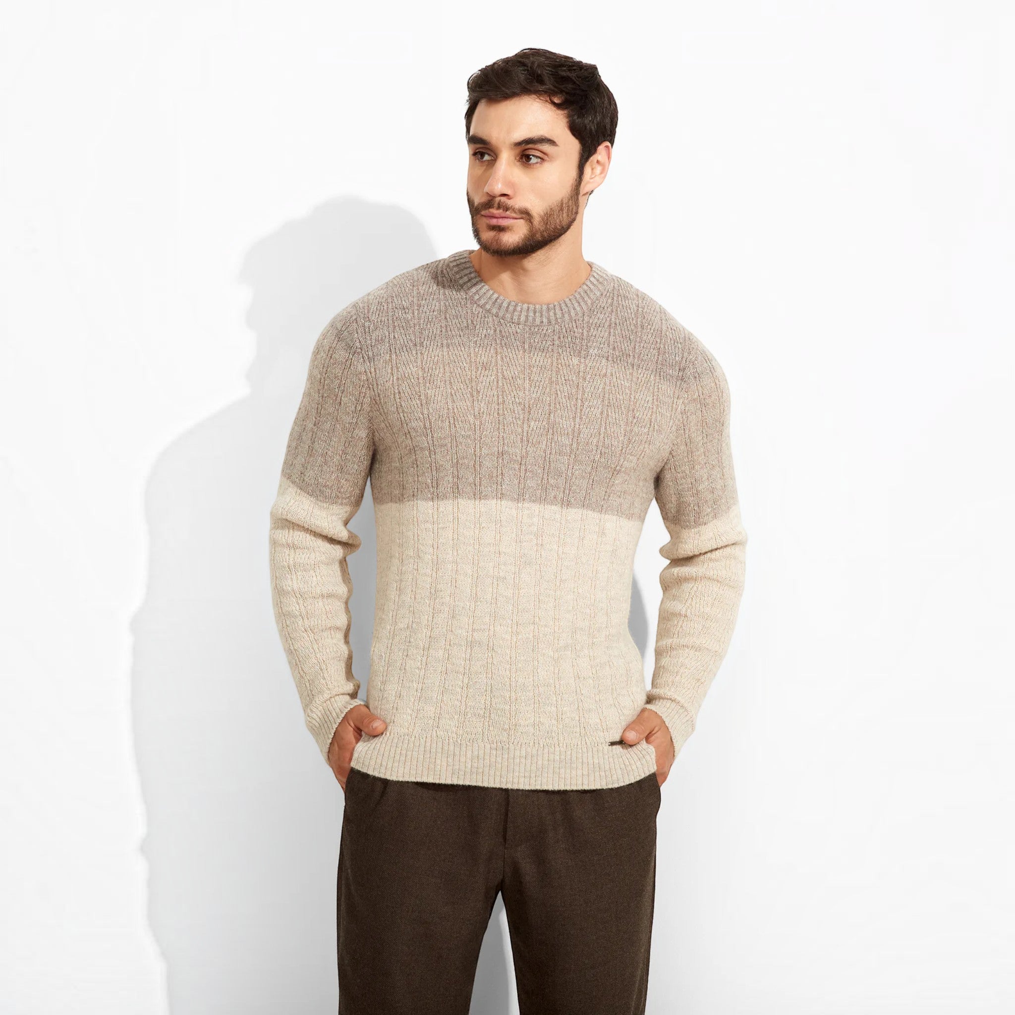 Men’s Kuna sweater made from soft alpaca fibre