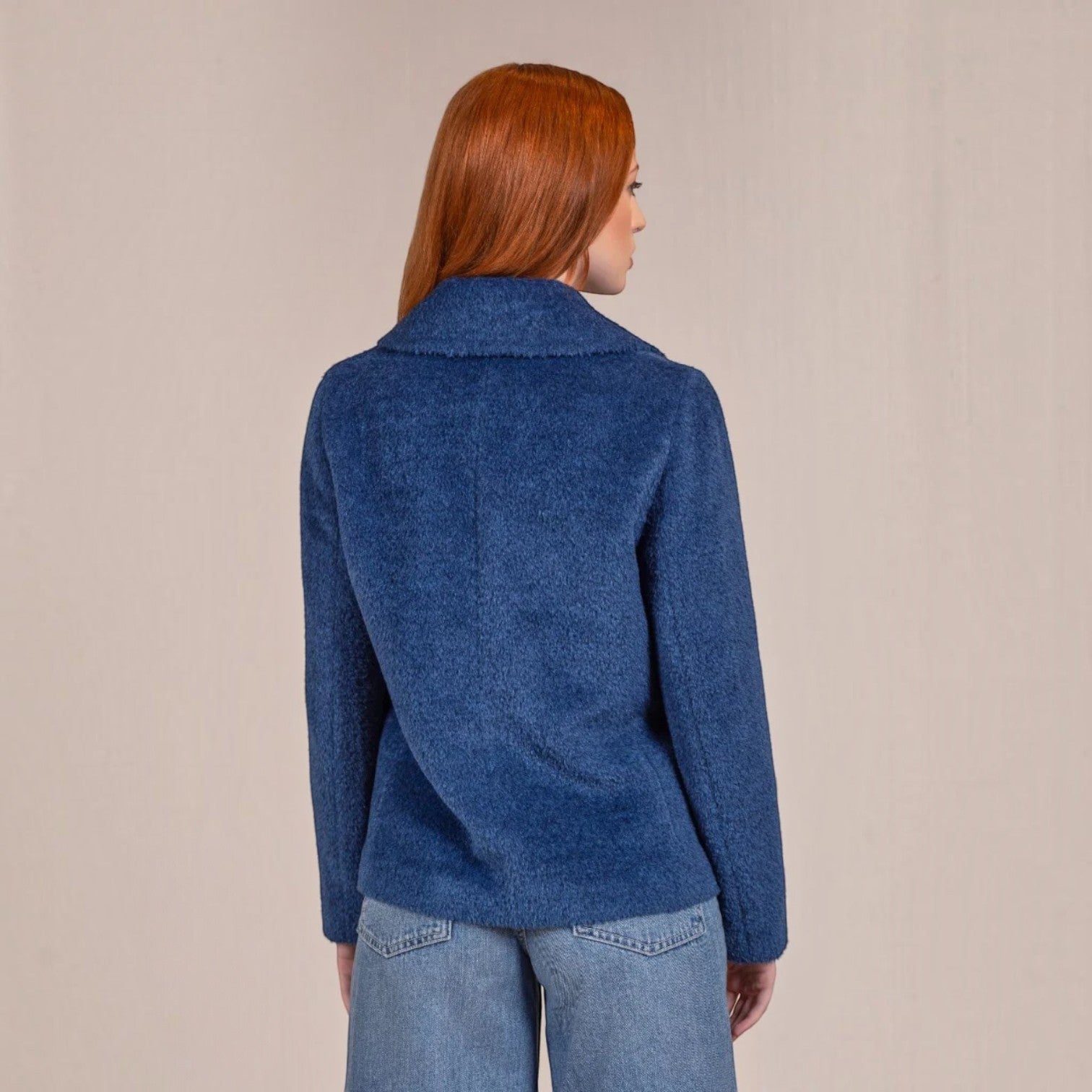 Velours Suri Alpaca Jacket in blue with soft fluffy texture