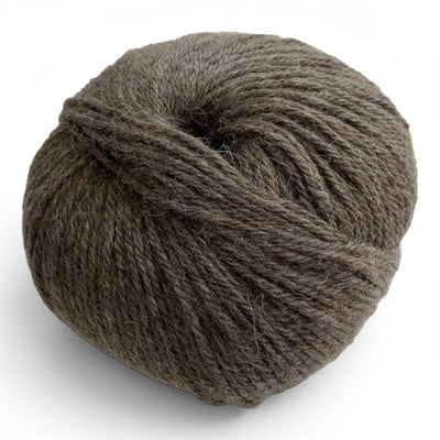 100% Baby Alpaca Yarn Sport Weight - Brown